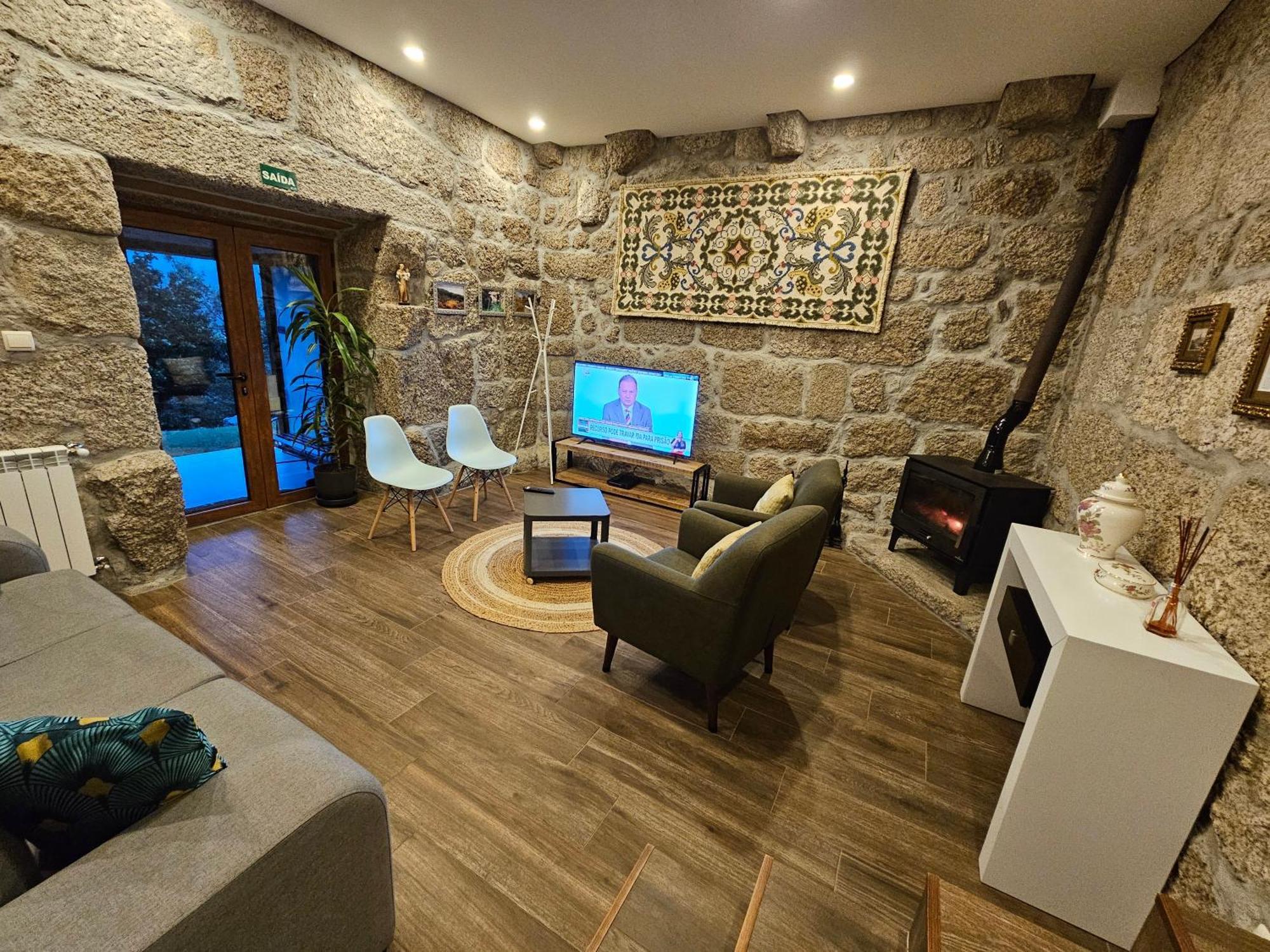 Penzion Quinta Da Casa Dos Santos - Inside Geres Exteriér fotografie